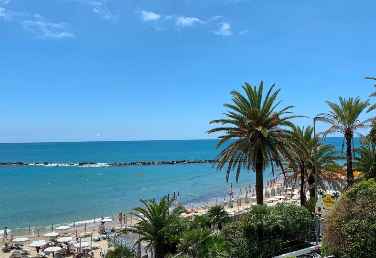 Spa & Wellness By Des Anglais " Accesso Spa Compreso" San Remo Buitenkant foto
