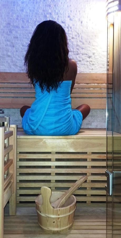 Spa & Wellness By Des Anglais " Accesso Spa Compreso" San Remo Buitenkant foto