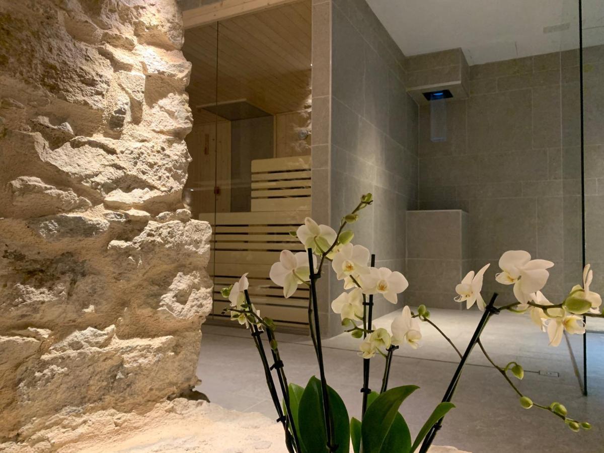 Spa & Wellness By Des Anglais " Accesso Spa Compreso" San Remo Buitenkant foto