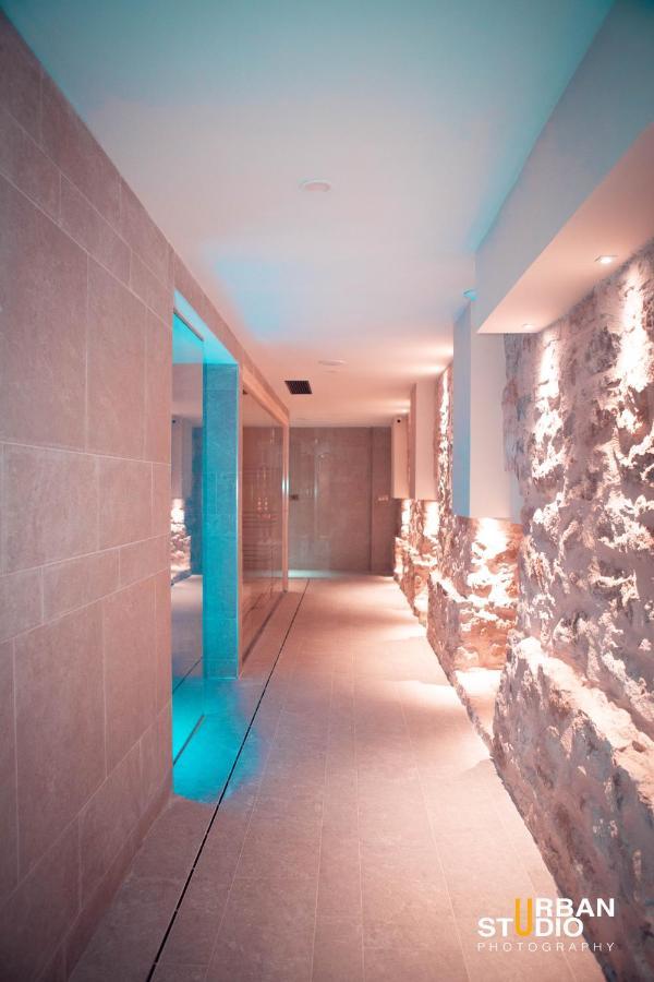 Spa & Wellness By Des Anglais " Accesso Spa Compreso" San Remo Buitenkant foto