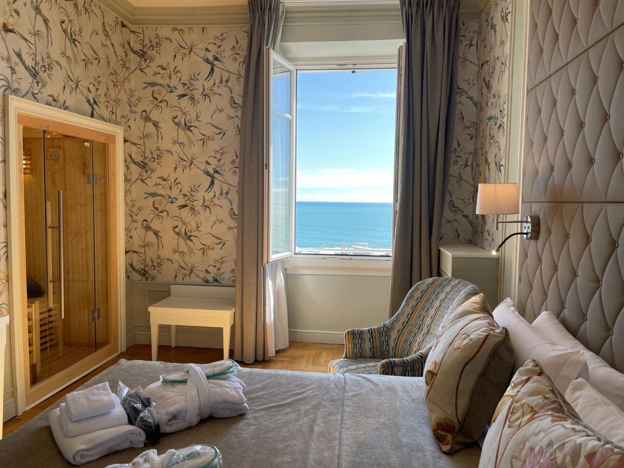 Spa & Wellness By Des Anglais " Accesso Spa Compreso" San Remo Buitenkant foto